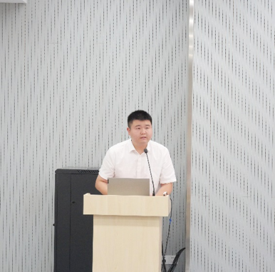 beat3652023级研究生师生见面会顺利举行